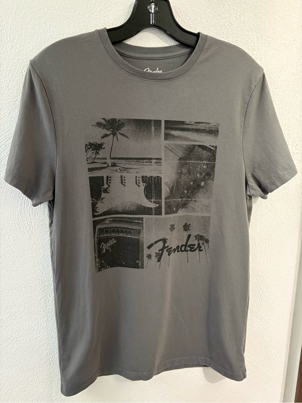 Fender Gray Short Sleeve Graphic Tee with Black Print